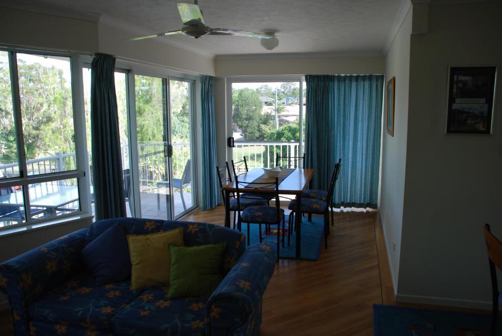 Jade Waters Luxury Apartments Hervey Bay Szoba fotó